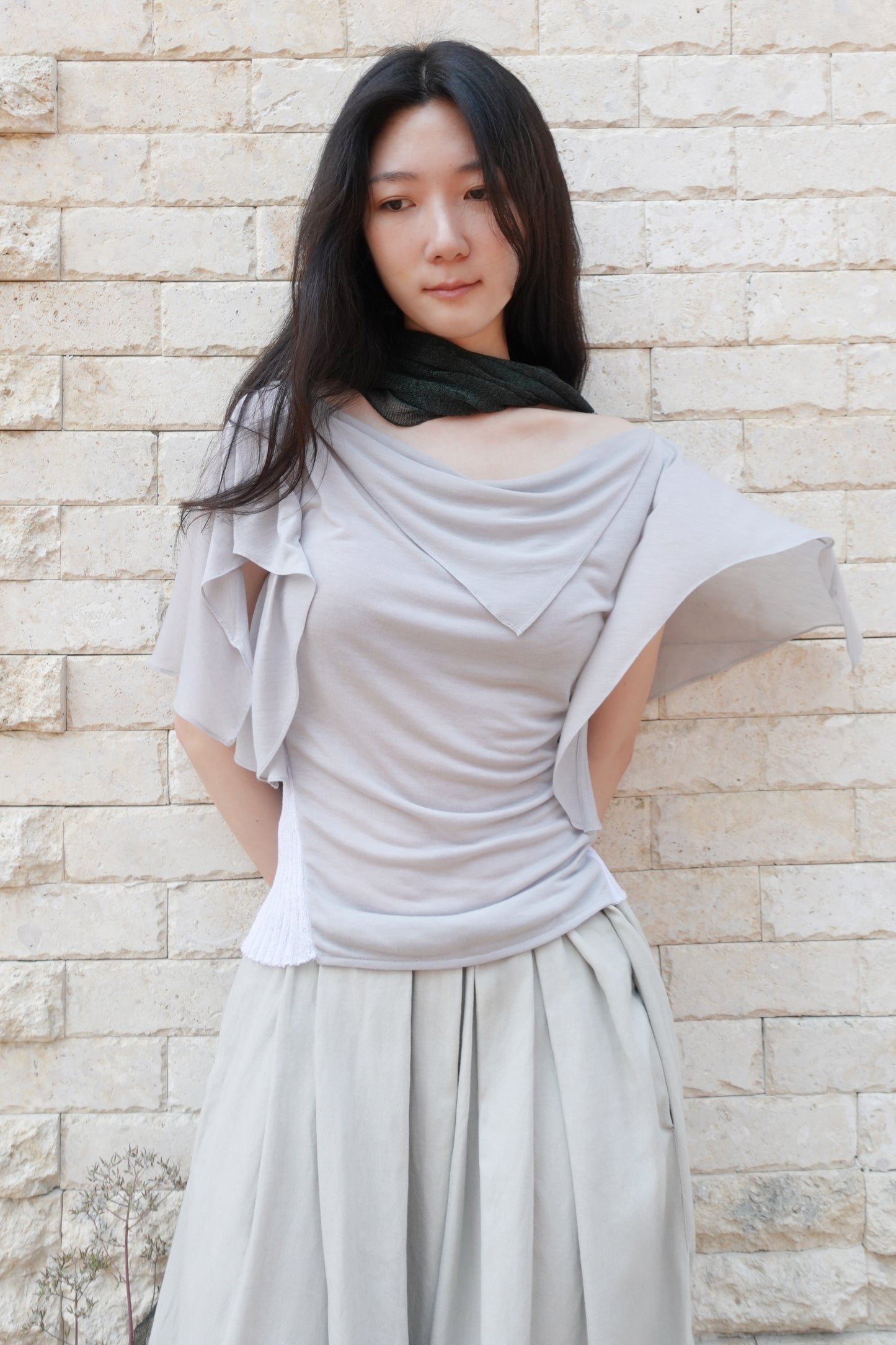 RIB 005 'Dancing Sleeves Back knit Jersey Top'
